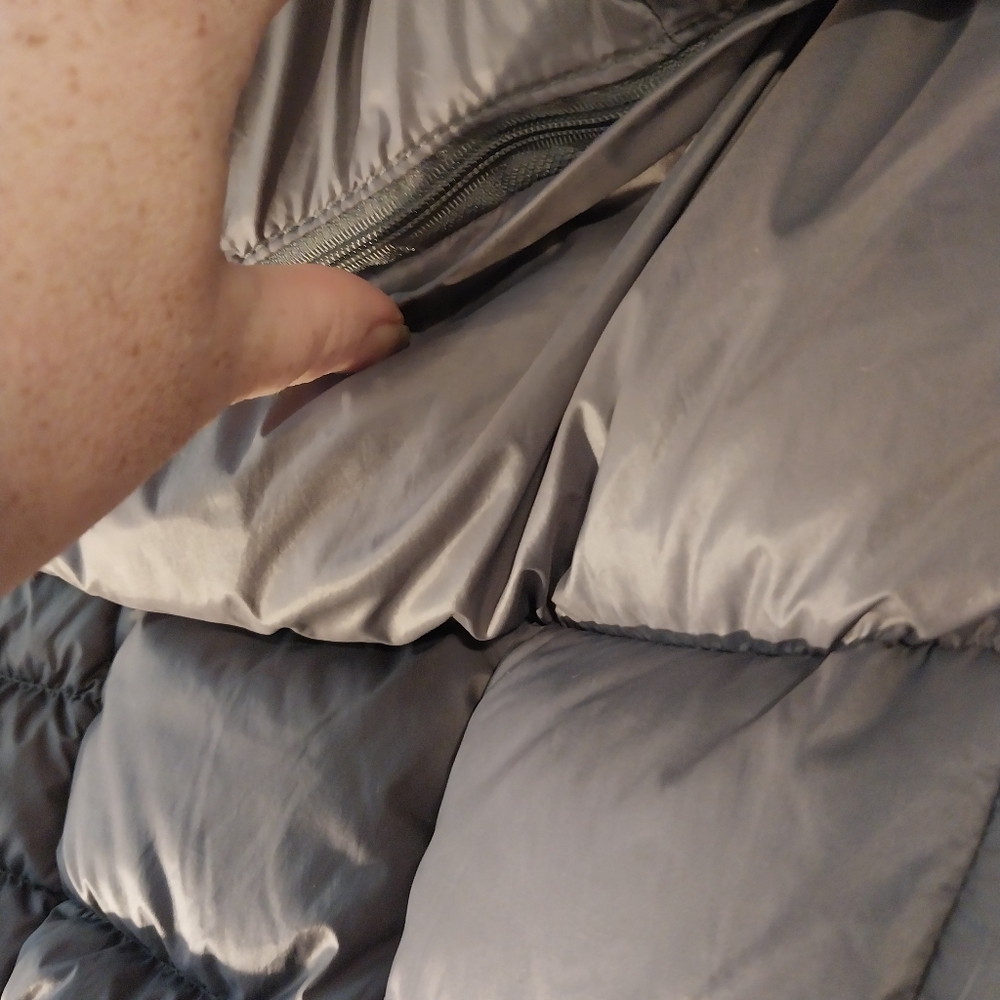 Michael Kors Puffer Jacket - Picture 4 of 6